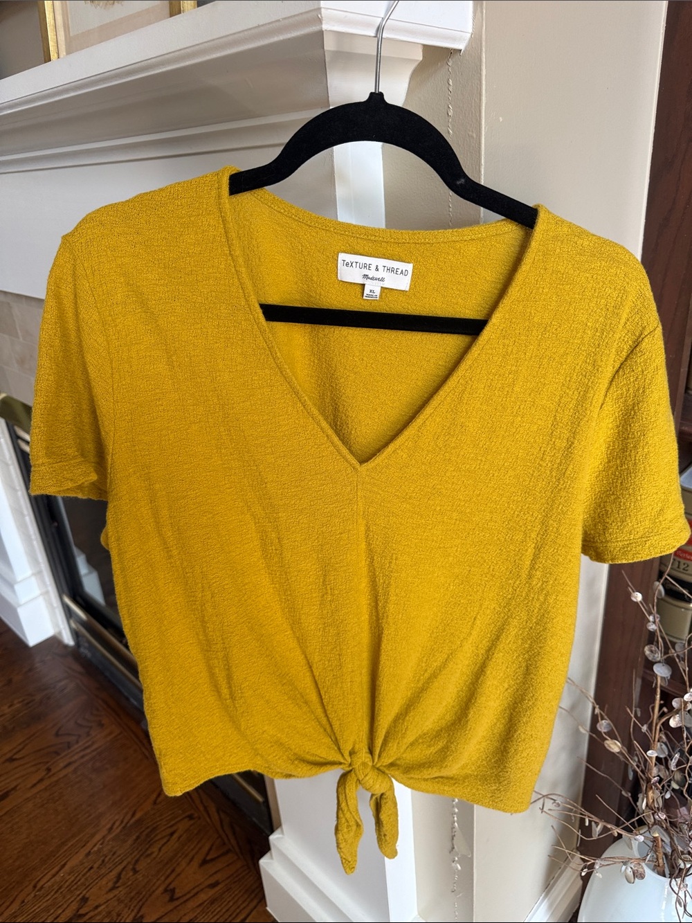 Madewell Women's Mustard Tie-Front V-Neck Top xl